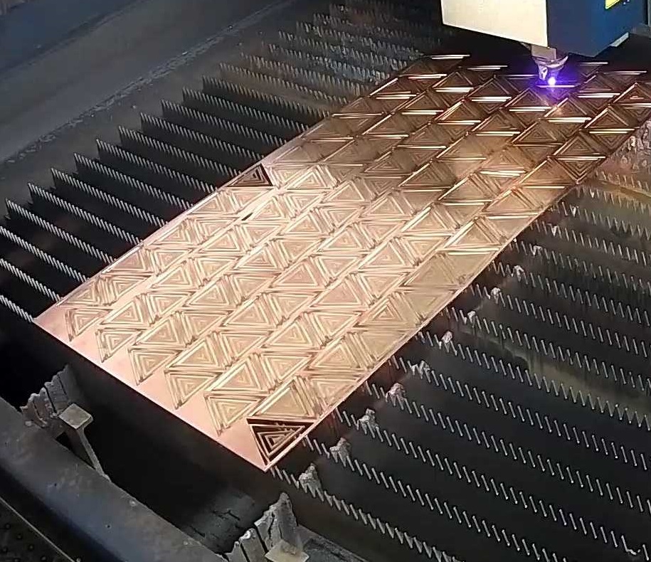 Резка латуни